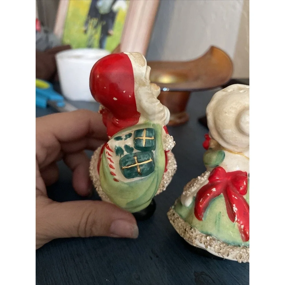 Lefton Mr & Mrs Claus Salt & Pepper Shakers‎ Stamped Geo Z Lefton 1957 Signed